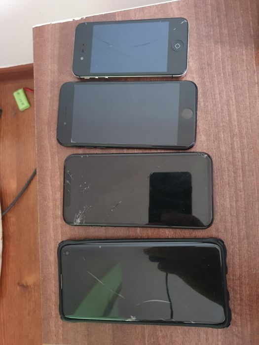 Telefoane bune și defecte