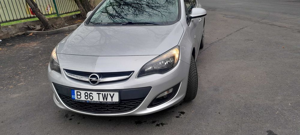 Opel astra 1.6 benzina , 2017 , euro 6 .