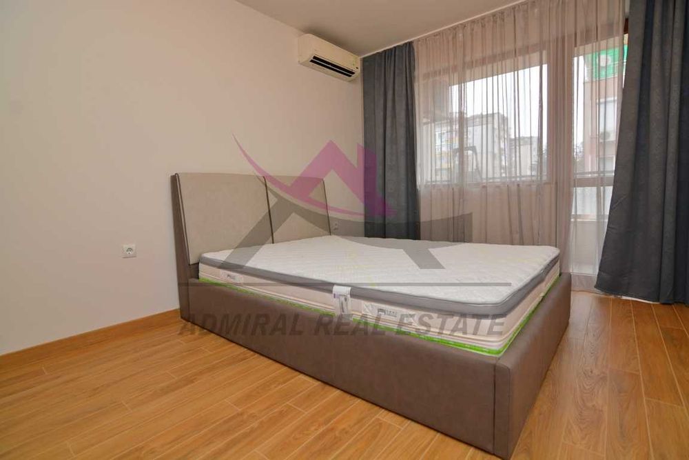 Дава се под наем Тристаен апартамент в Варна, Център - 115 кв.м за 1196.97 € - Снимка #6