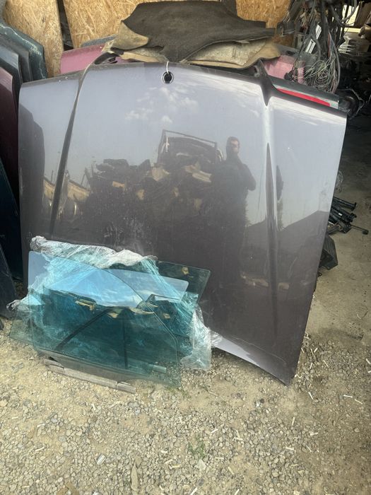 W124 мерседес бенз ешка капот