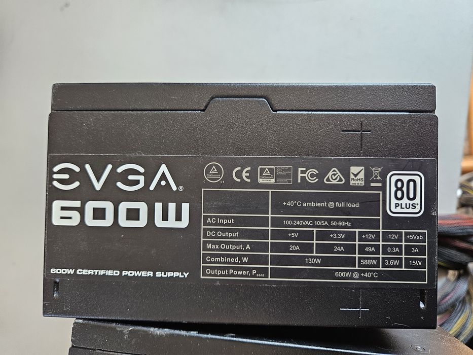 Sursa de alimentare PC 600w 700w 950w