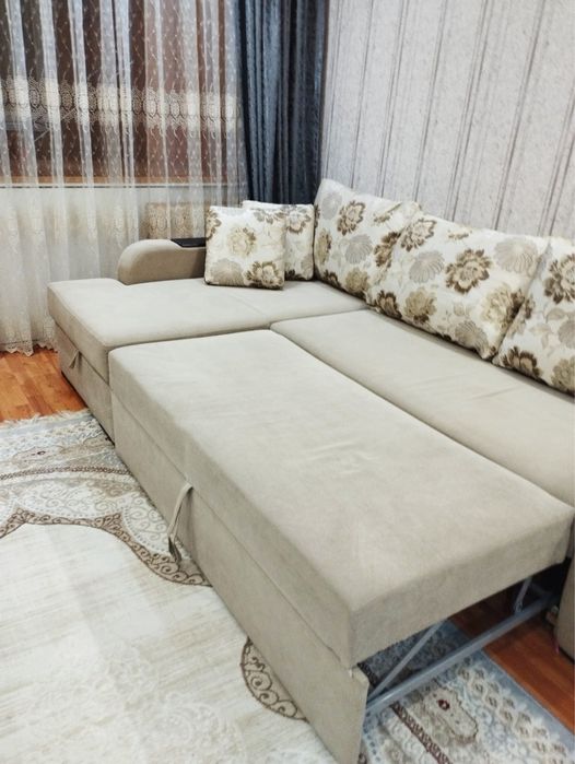 Угловой диван