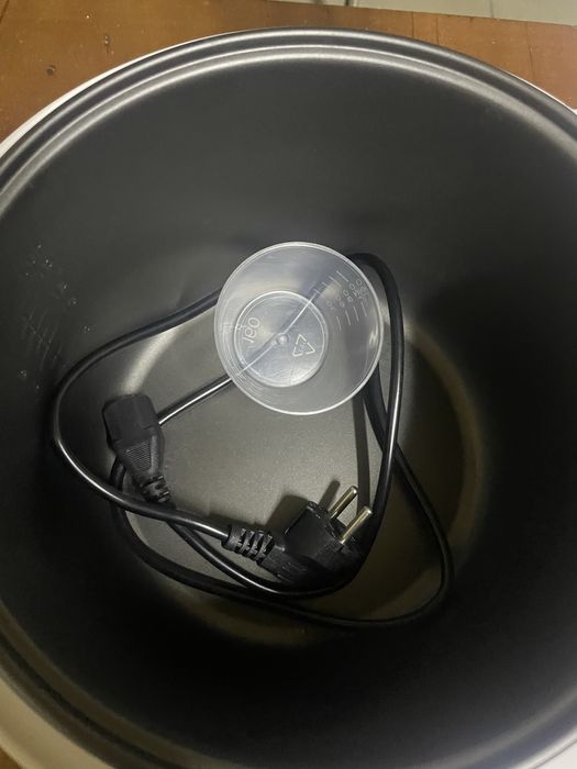 Продам рисоварку