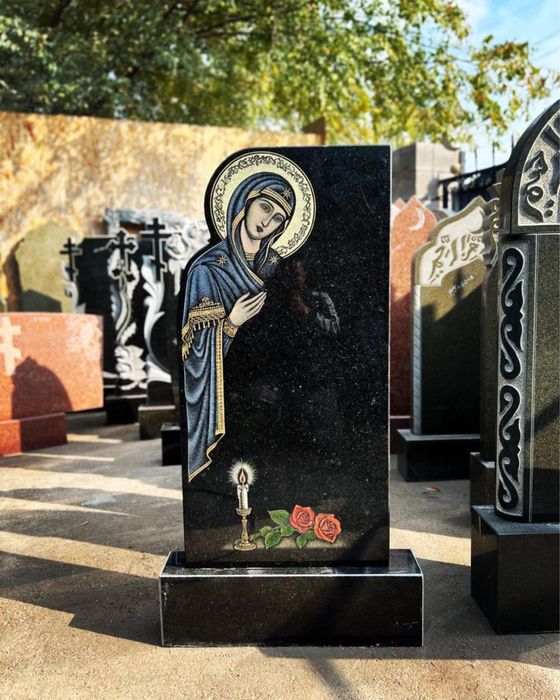 Памятники любой форме