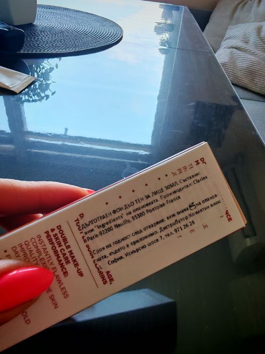 Фон дьо тен Clarins skin illusion 108.3