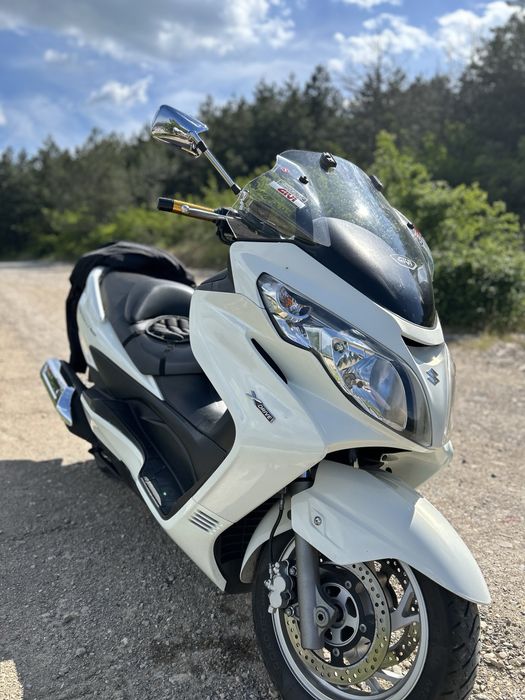 Suzuki Burgman 400