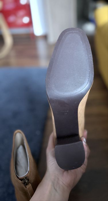 Боти с ток от естествена кожа Mango