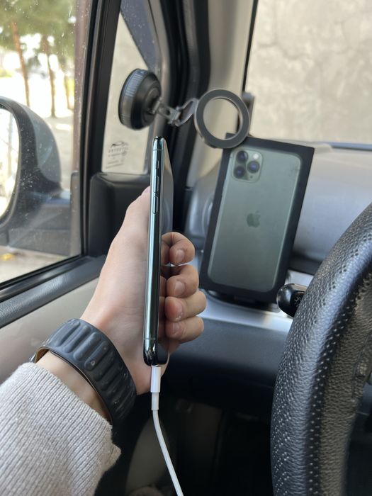 Iphone 11pro 64gb ideall 10/10 karobkali