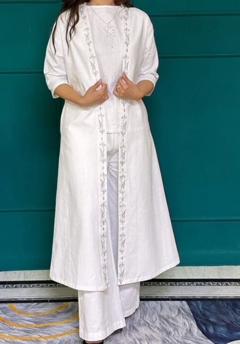 Продам костюм в отличном состоянии