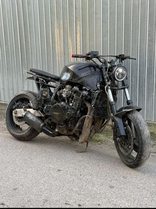 Kawasaki gpz900r 2000