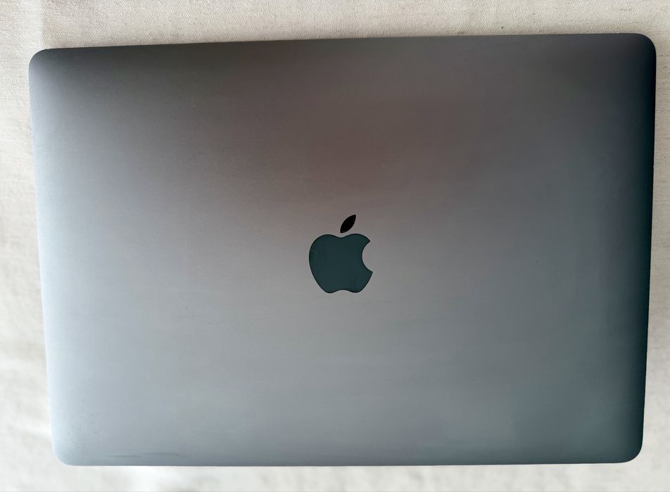 Macbook Pro 2019 i5