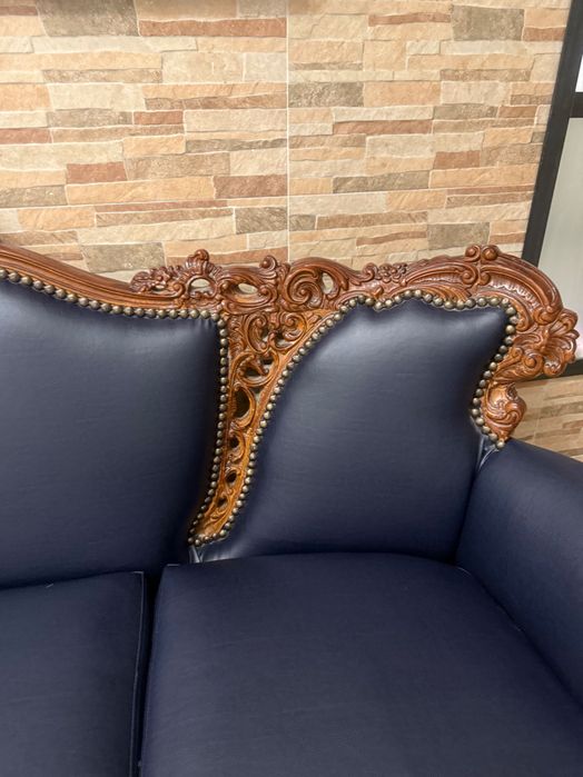 Диван баркок тройка за офис или дома реновиран напълно !