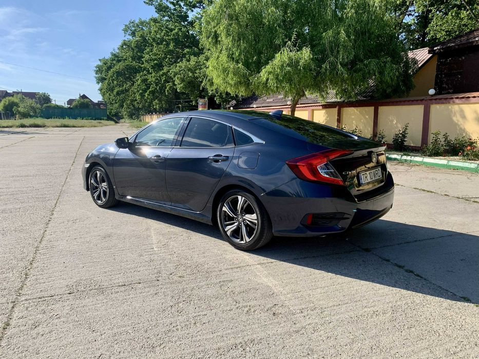 HONDA Civic 2020 — imagine 3