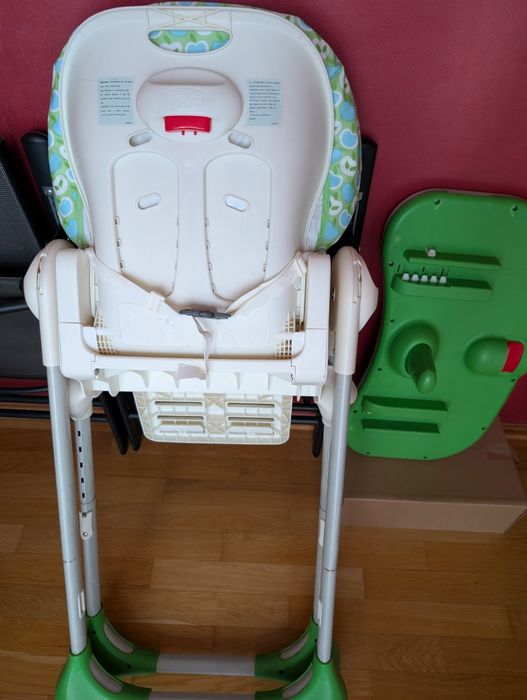 Scaun de masa Chicco Polly