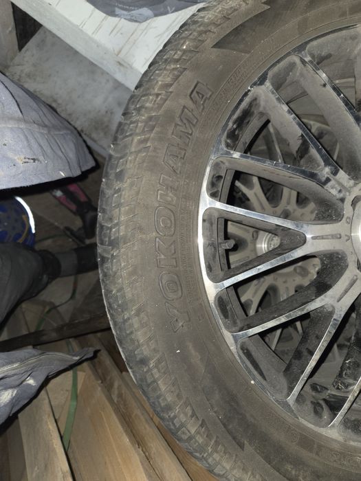 Продам диски с резиной