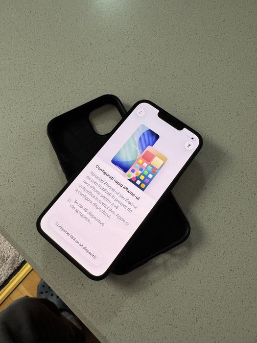 Vand Iphone 13, 128 Gb, stare foarte buna