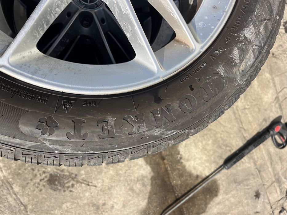 Гуми 205 60 16 Tomket 2021г