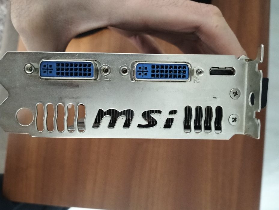 Продам GeForce GTX 580