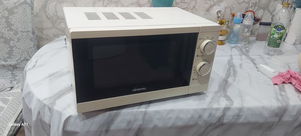 Продам микроволновку.