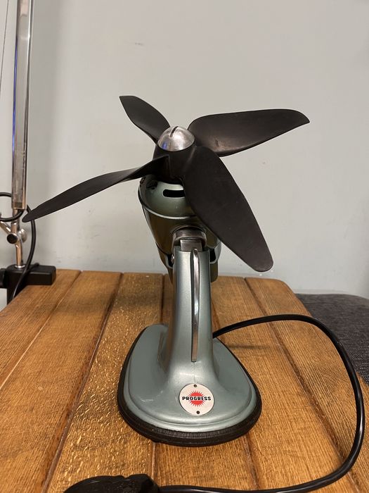 Настолен вентилатор / Progress W03 / 50-те