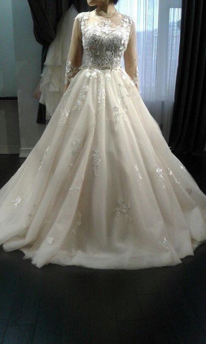 Свадебное платье
