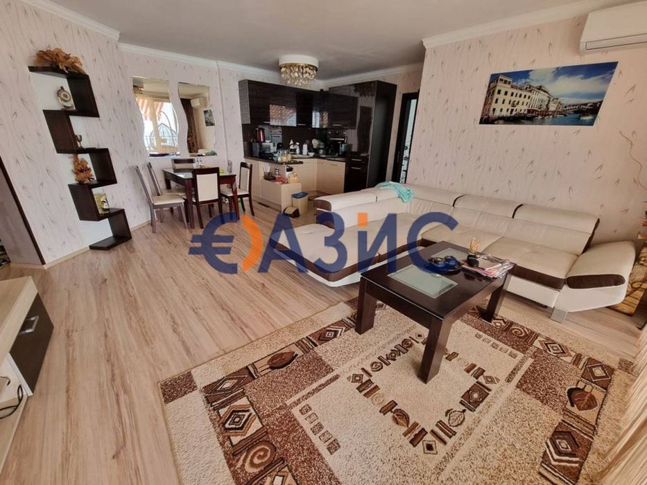 Продава се Тристаен апартамент в Свети Влас - 110 кв.м за 1546 €/кв.м - Снимка #2