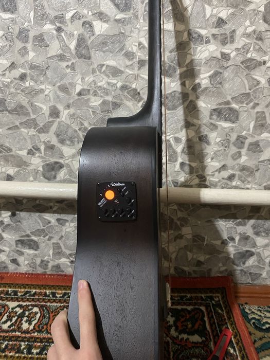 Гитара акустика