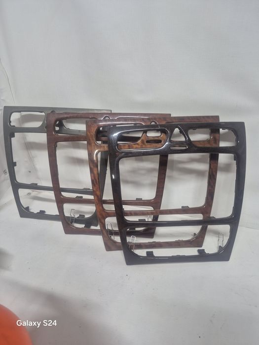 Рамка дерево Mercedes W203 W463