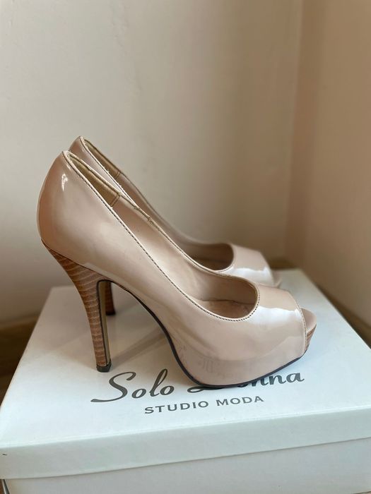 Pantofi toc lac nude Benvenutti mărime 36