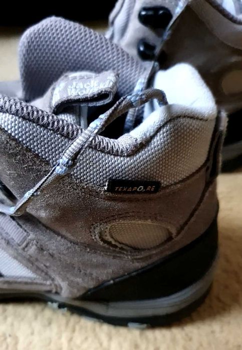 Bocanci Jack Wolfskin N.39