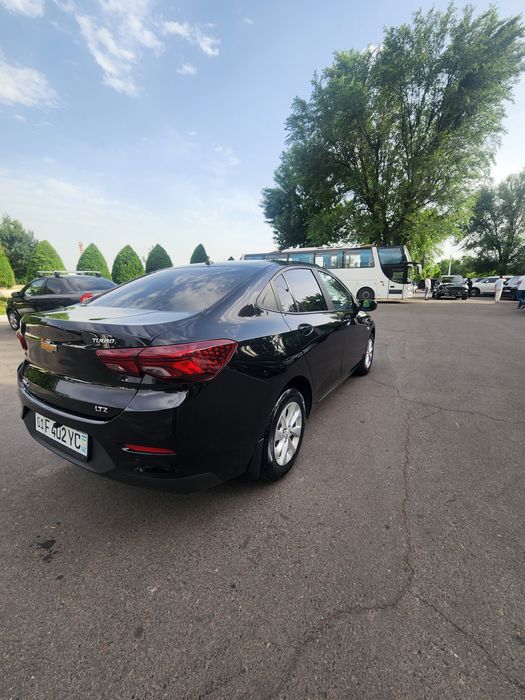 Onix LTZ sotiladi