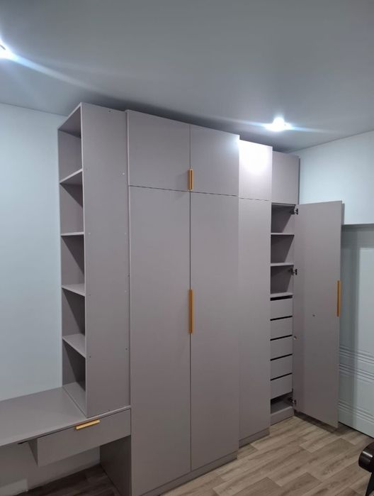 Мебельщик опытный мастер