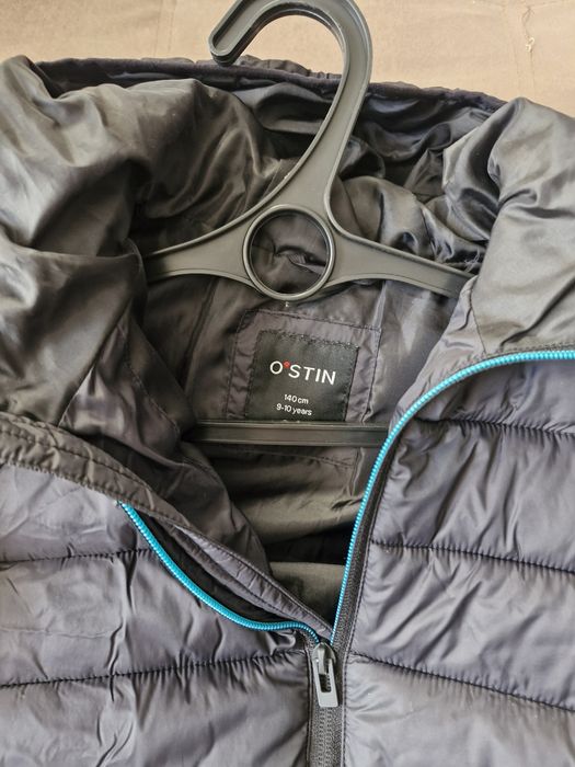 Продам куртка на мальчика