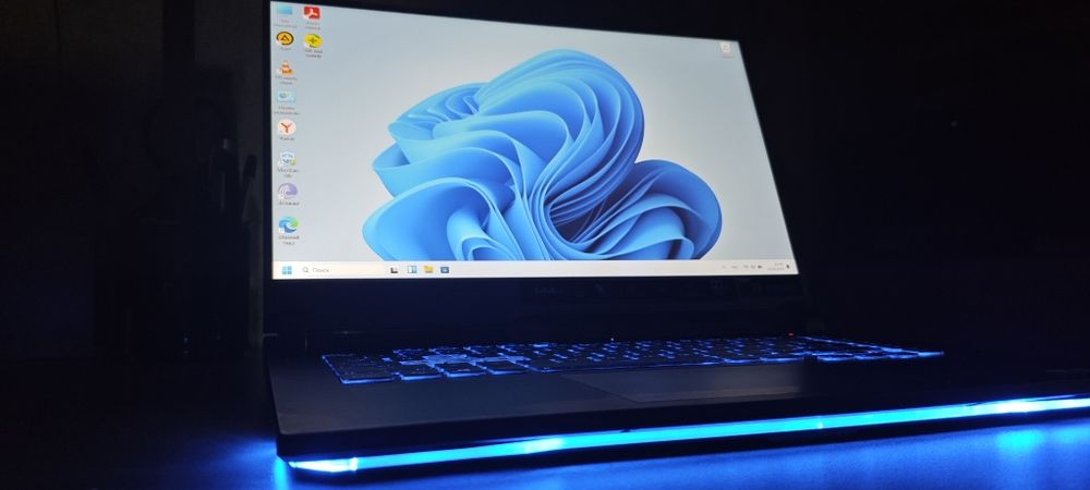 Игровой ноутбук Ryzen7/16gb/gtx1650