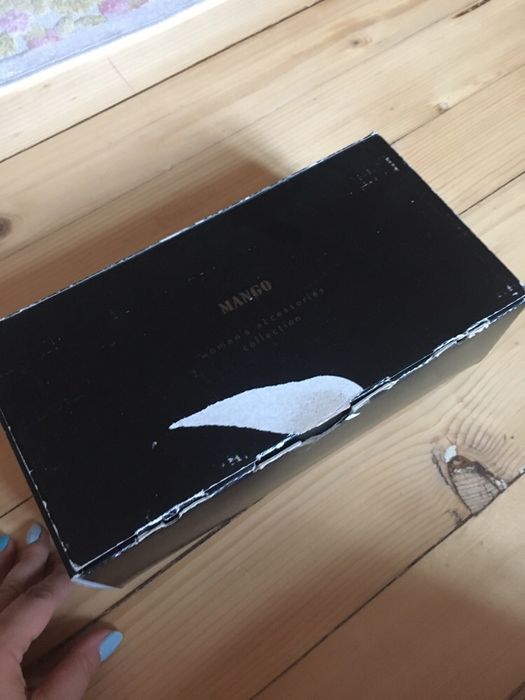 нови черни остри лачени обувки Mango, 38 номер