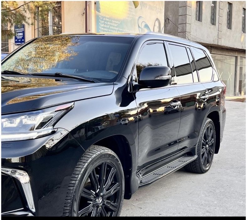 Продаёться Lexus LX-570 (Khan lll) 2017 г.
