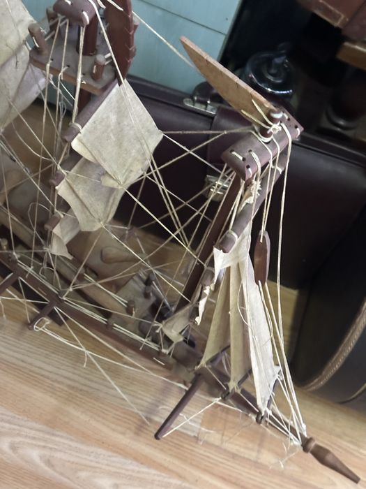 голям стар макет на кораб