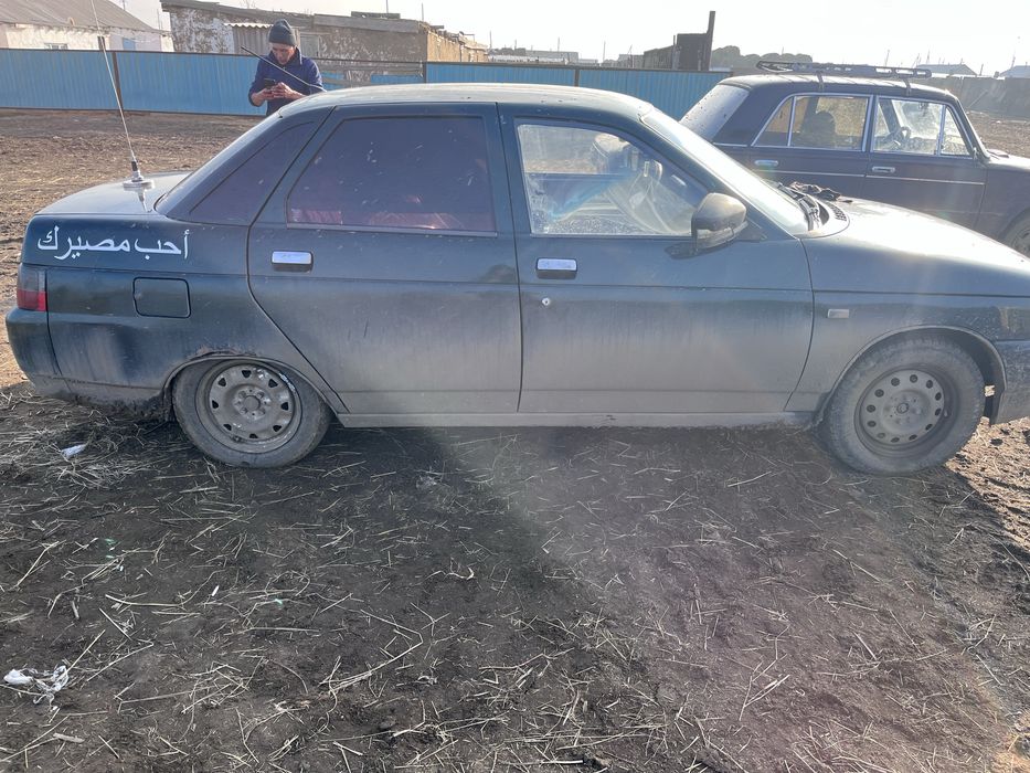 Продам ваз 2110..