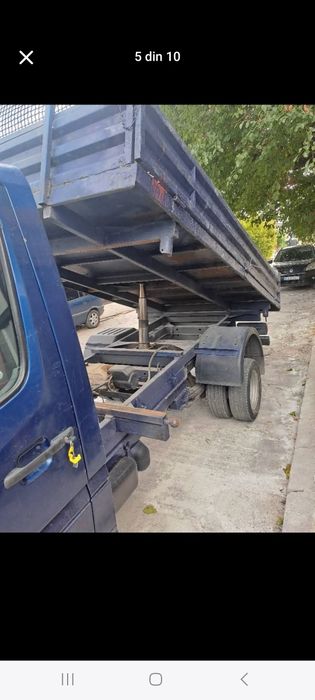 Mercedes Sprinter  basculabil  an 2003  motor 2,7  6500 euro nu fac sc