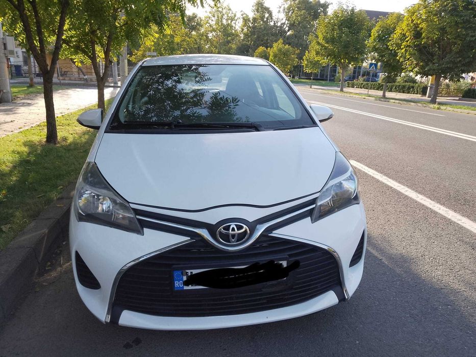 TOYOTA Yaris 2015 — imagine 3