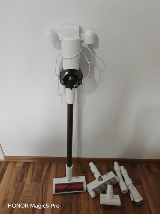 Aspirator vertical Dreame XR