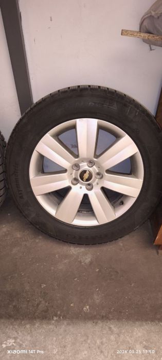 Резина зимняя с Дисками Kumho 235/60 R18