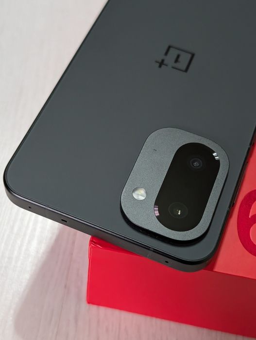 One Plus Ace 6T 256 gb Ram 24 5G