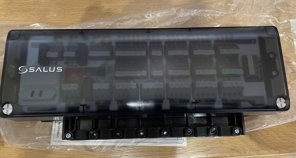 Uniatate comanda Salus CB500