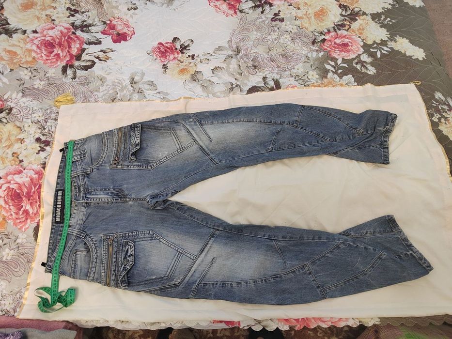 Erkaklar jeansi shim