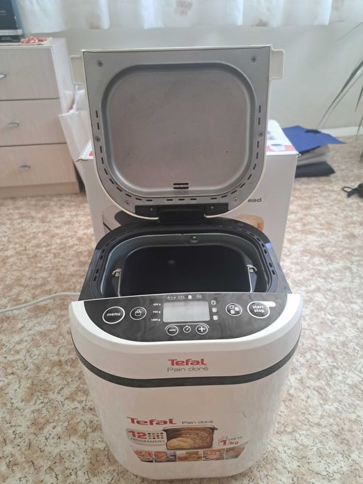 Хлебопекарна Tefal в идеално състояние