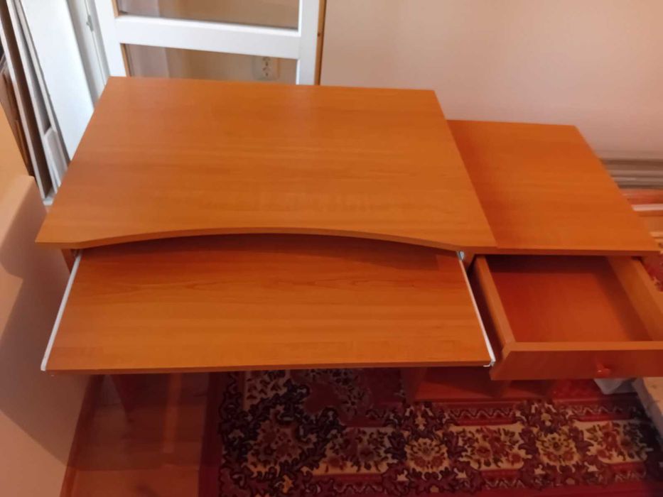 Много функционално бюро в отлично съствояние