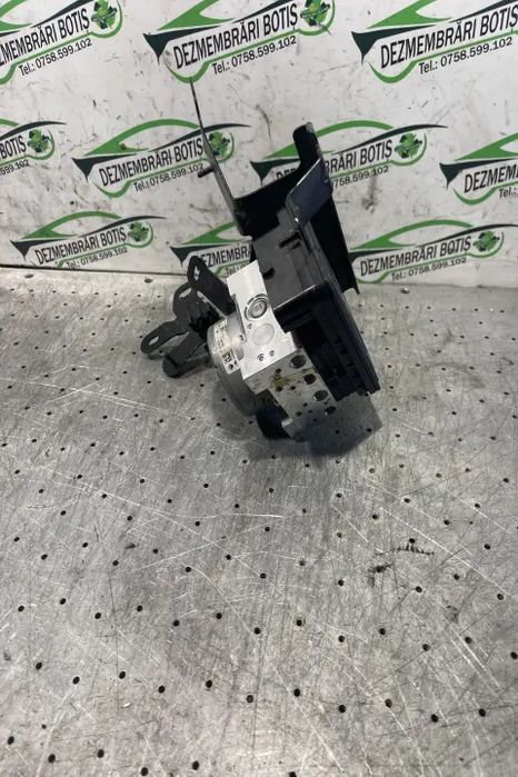 Pompa abs 476607355R Renault Megane 1.5 dCi MT (110 hp)