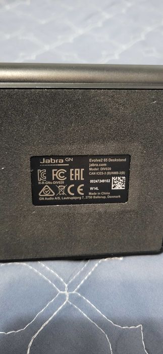 JABRA Dock Evolve2 65 Deskstand fuctional