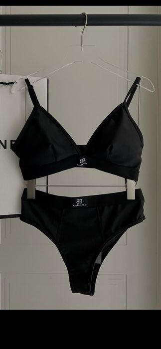 Costum de baie Balen*iaga, model 2026, preț fix